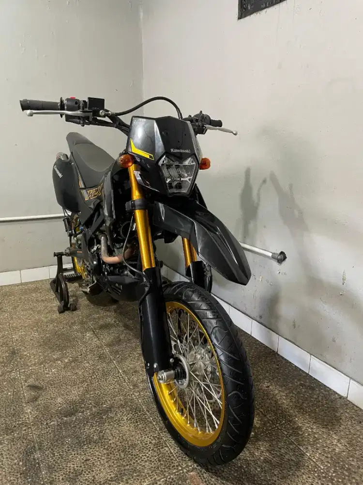 KAWASAKI KLX SM SE 2024