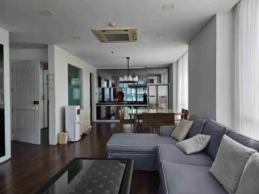 KEMANG VILLAGE APARTMENT 3 BR PRIVATE LIFT