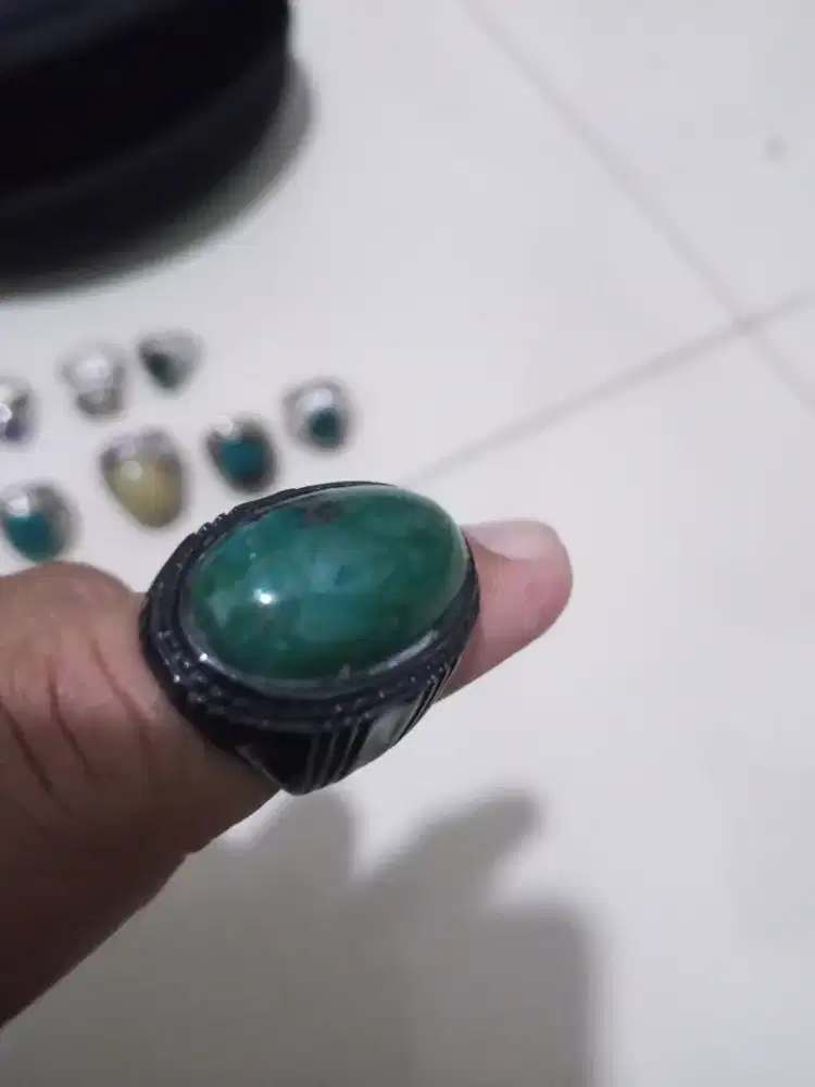 Baru Bacan dan Batu Akik