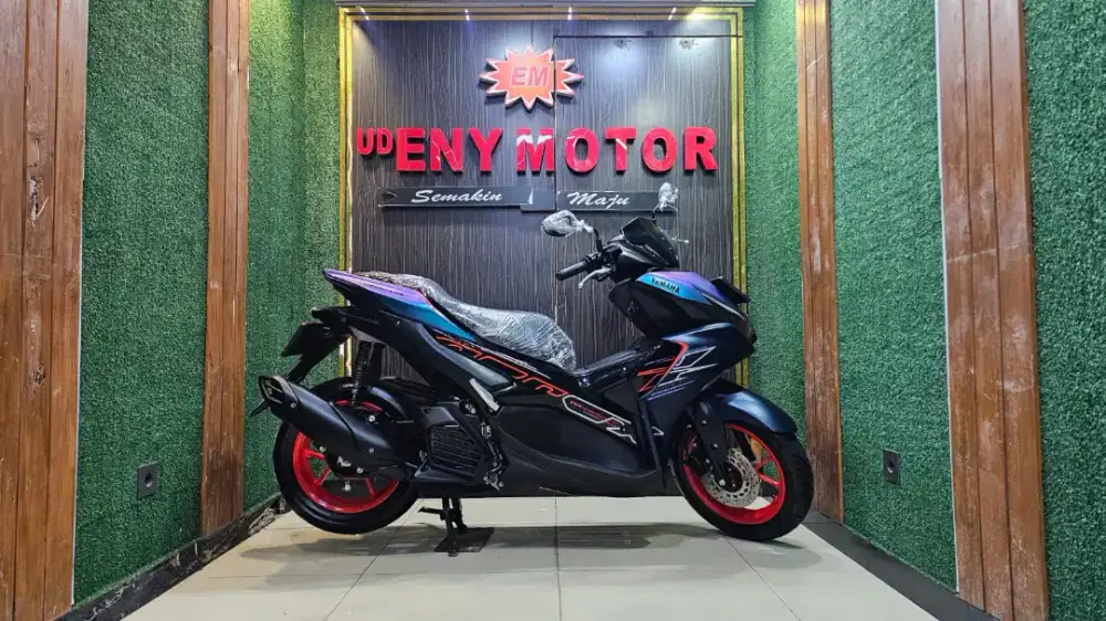 UD ENY MOTOR - Yamaha New Aerox Cybercity thn 2025 super