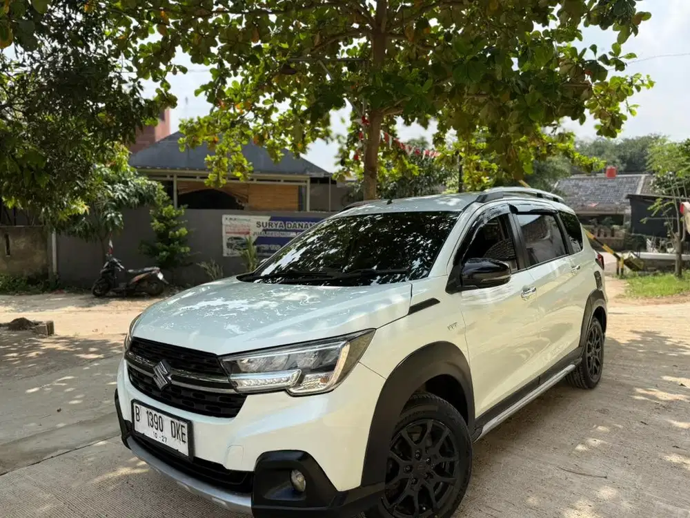 Suzuki XL7 Beta Automatic 2022 Putih