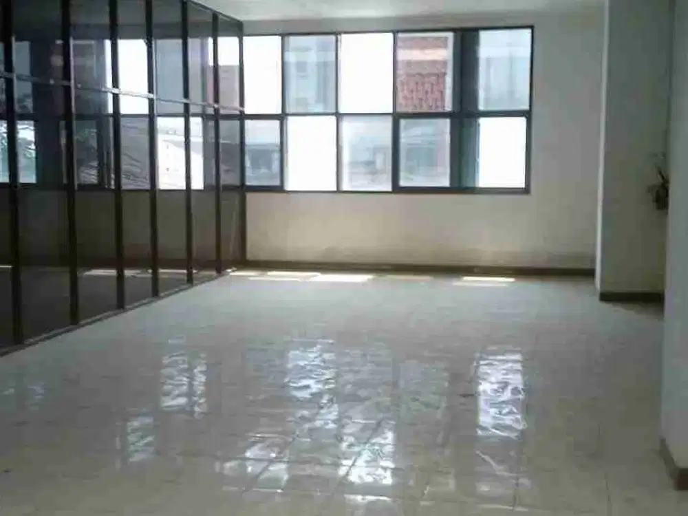 Dijual/sewa. gedung di moh mansyur jakarta pusat