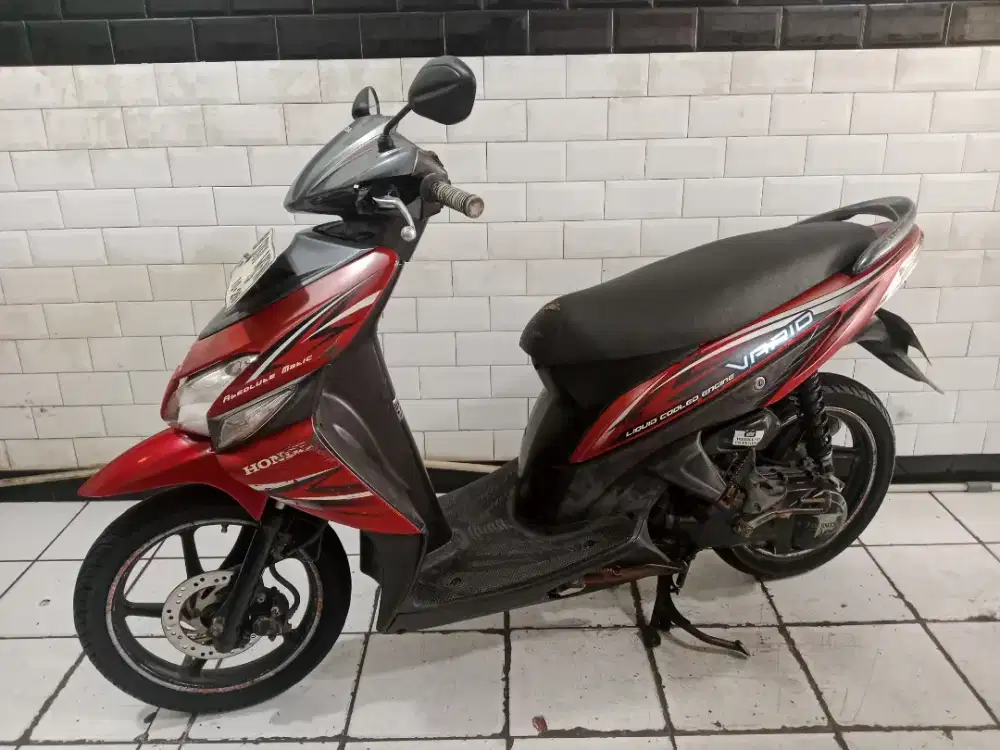 VARIO CW 2011 LENGKAP BAGUS
