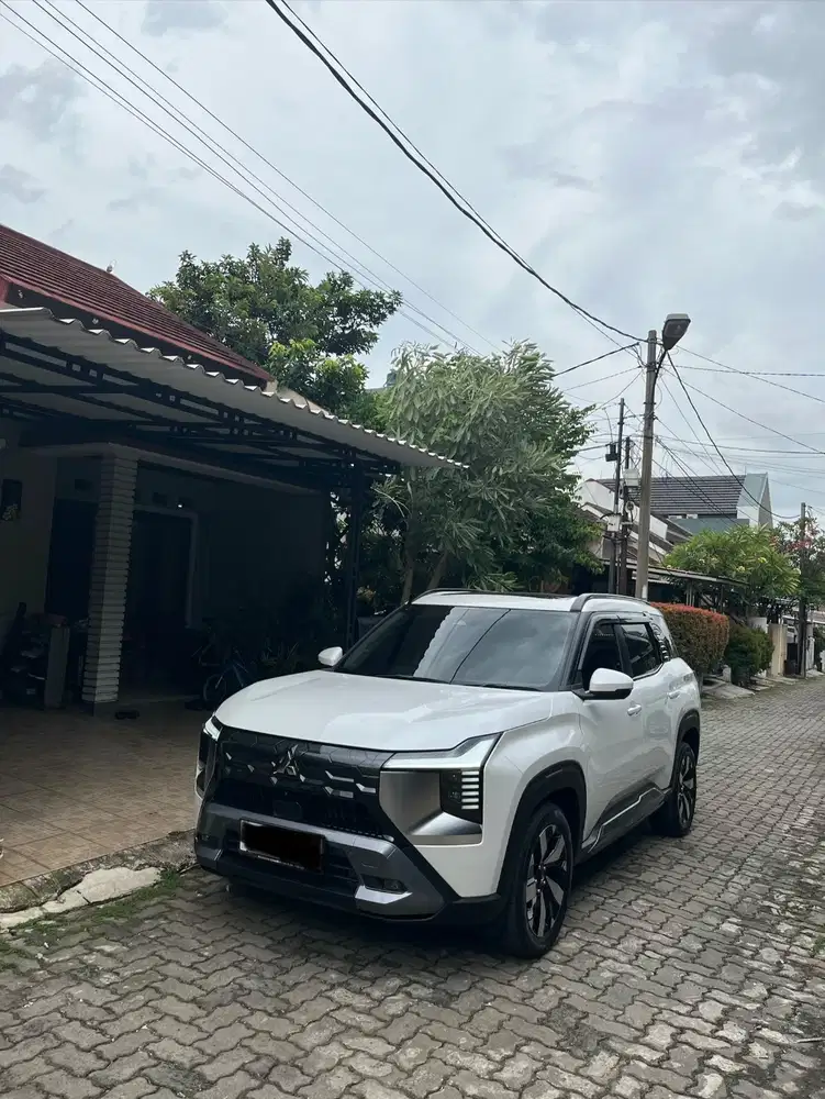 Istimewa Destinator 1.5 Turbo Ultimate Putih Mutiara