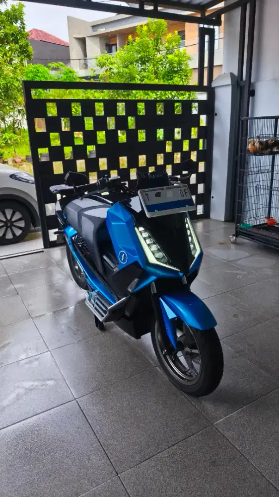 Alva Cervo Motor Listrik Alfa Cervo Biru