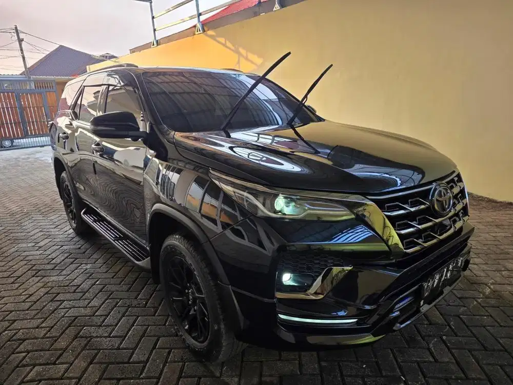 Fortuner Diesel 2.8 AT