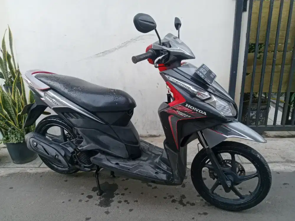 VARIO TECHNO 2011 LENGKAP BAGUS