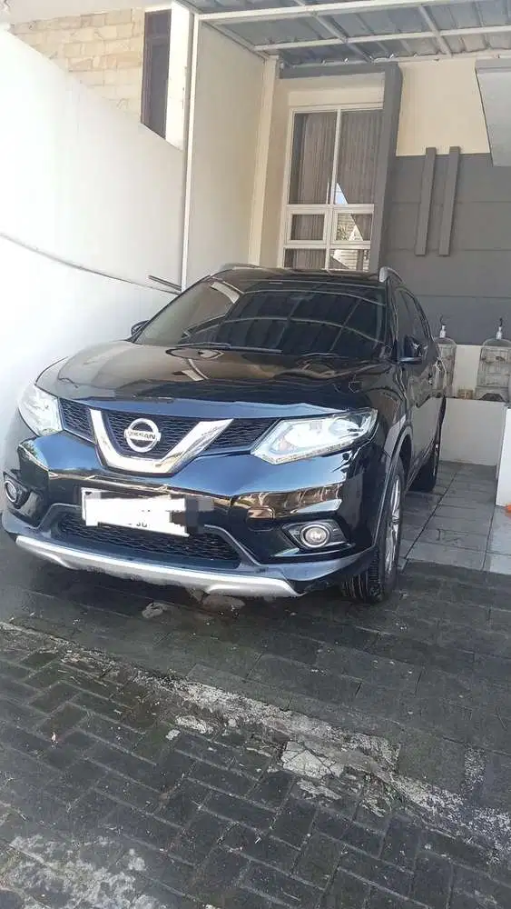 Nissan X-Trail 2015 Bensin