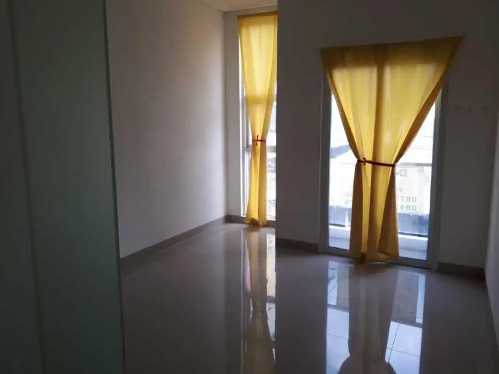 Dijual Rumah di Tanjung Duren Selatan