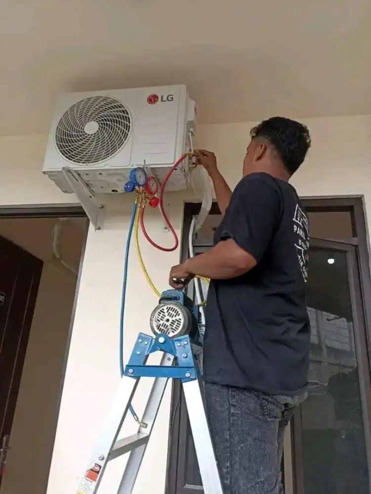 Service AC bongkar pasang AC kulkas