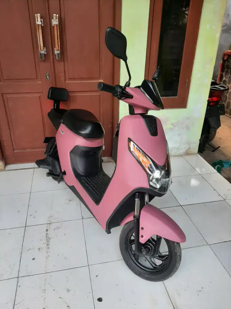 Sepeda Listrik Uwinfly