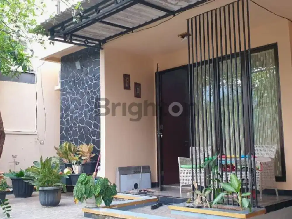 Rumah 2 Lantai SHM LT 250 m² di Heliconia Harapan Indah