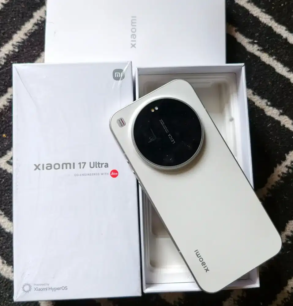 Xiaomi 17 Ultra 16/512 Resmi Like New Sebulanan pakai