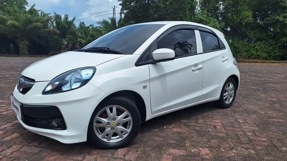 DP MINIM Honda Brio Satya 1.2 E Bensin-MT 2015 KTVT