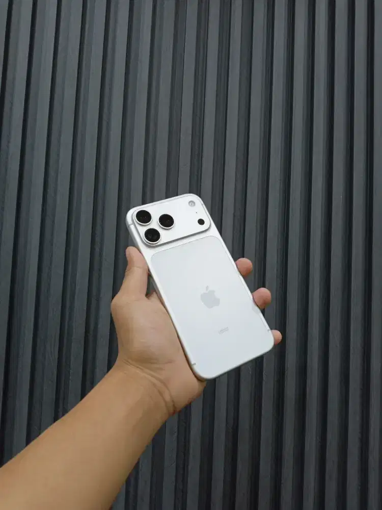 iPhone 17 Promax 256GB iBox