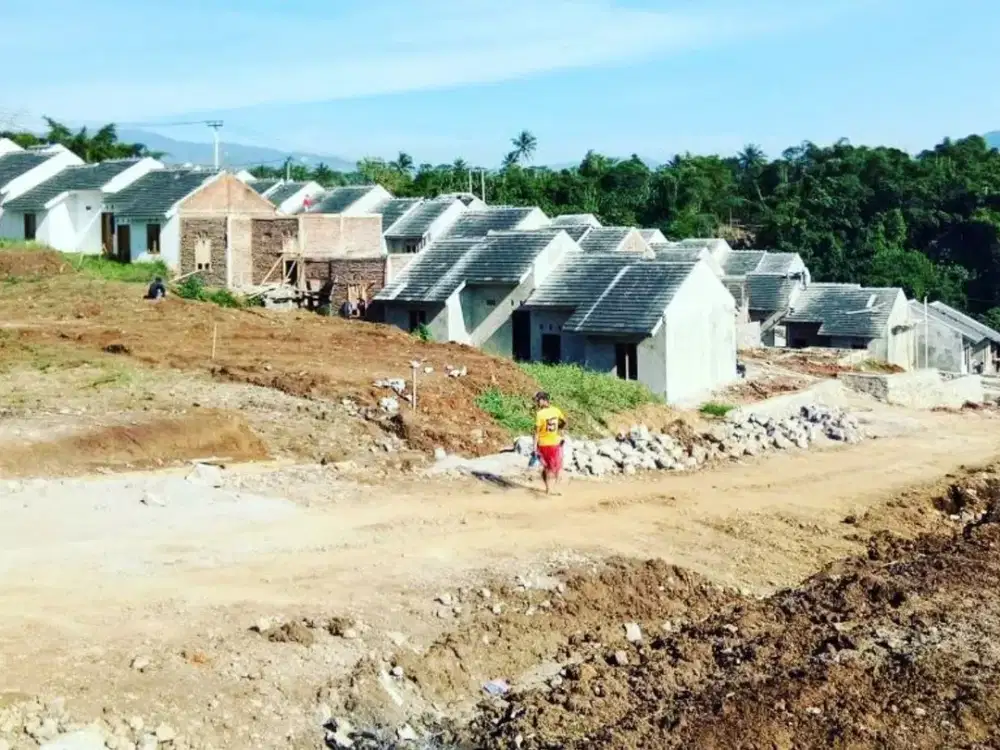 Dijual Tanah Komersial di PERUM GRIYA ZAFIRA CIRUUM garut