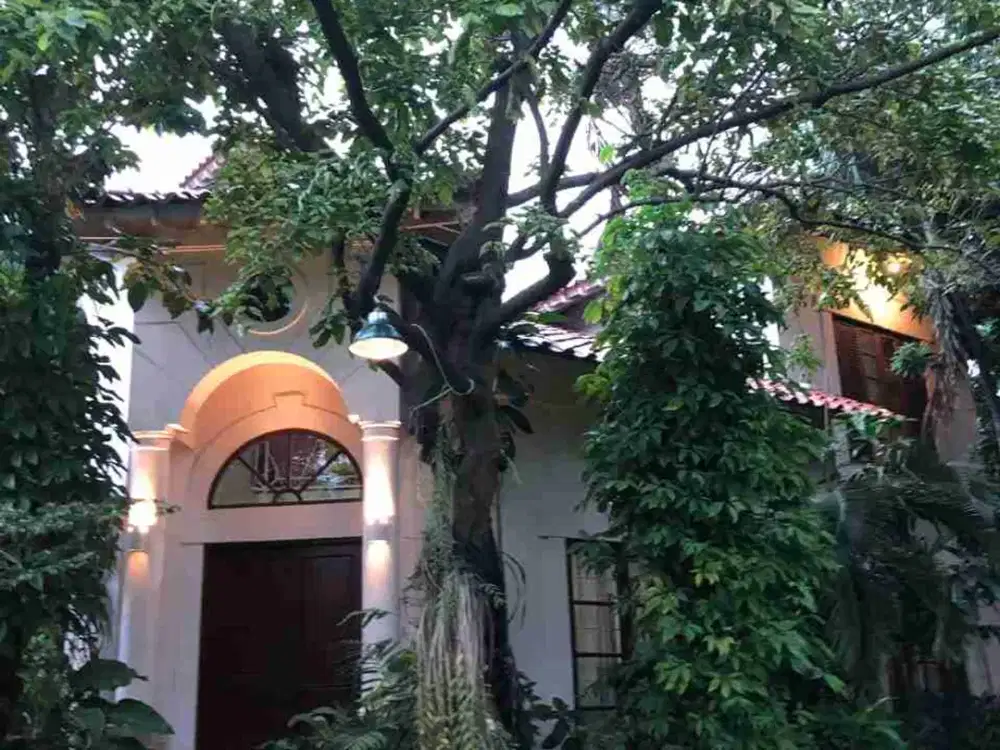 Dijual rumah nyaman 2 lantai di Cipinang Muara hadap Selatan