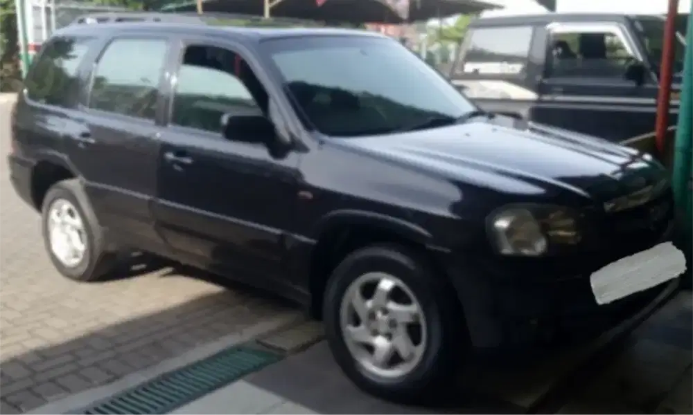 Mazda Tribute 2.0 Tahun 2004