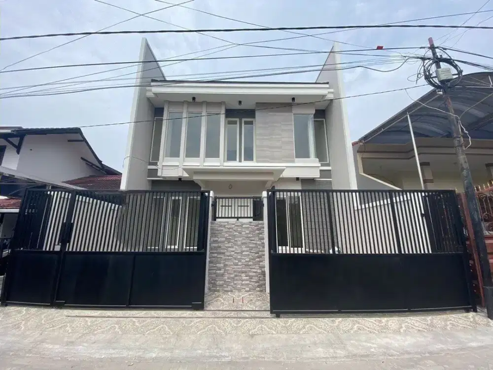 Rumah Manyar Jaya New Minimalis Hadap Utara