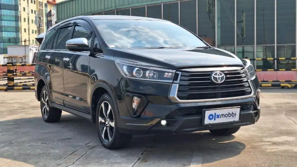 Toyota Kijang Innova 2.4 Venturer Solar-AT 2021