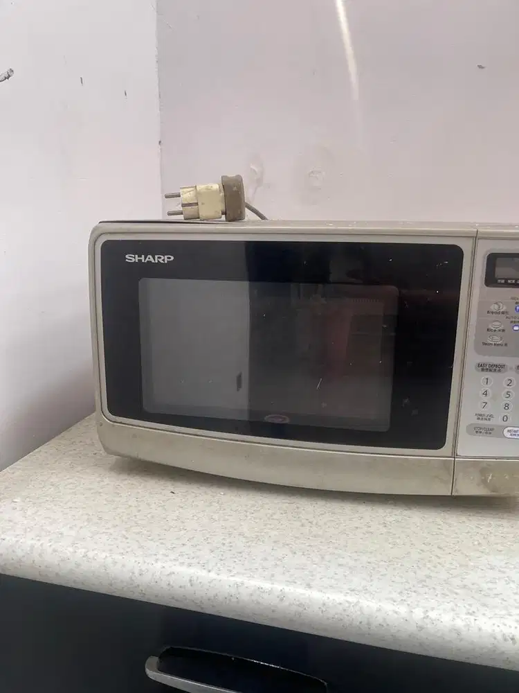 MICROWAVE SHARP