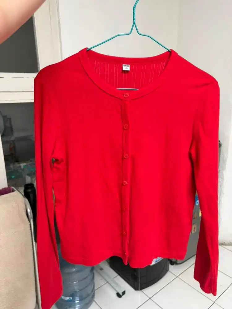 Preloved Cardigan Uniqlo