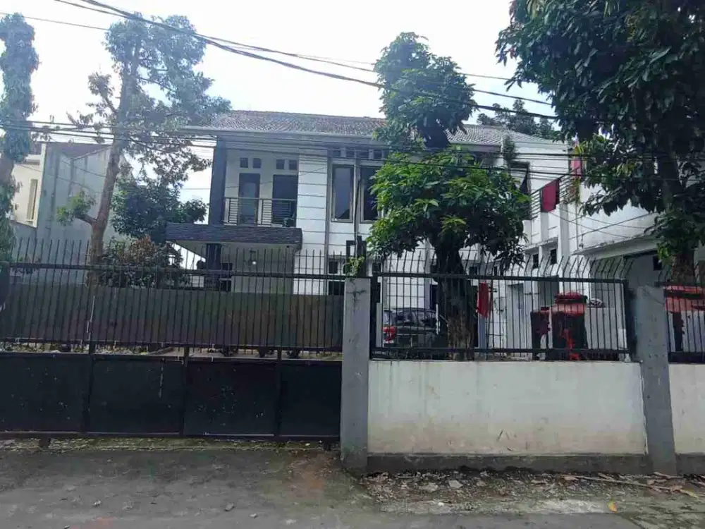 Dijual secara lelang 1 bidang tanah dengan total luas 570 m2 berikut bangunan di Kota Adm. Jakarta Selatan