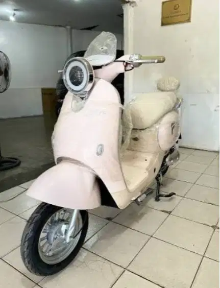 DIJUAL SEPEDA LISTRIK BRAND OFERO MAGICAL 3 LIT WARNA PINK