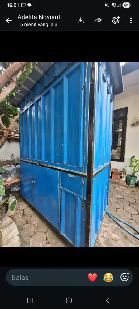 Booth kontainer