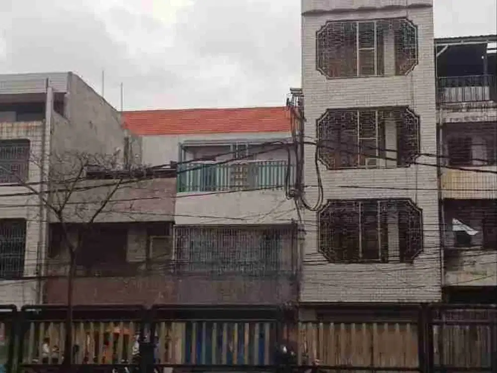 Dijual ruko di ry pasar kembang Surabaya
