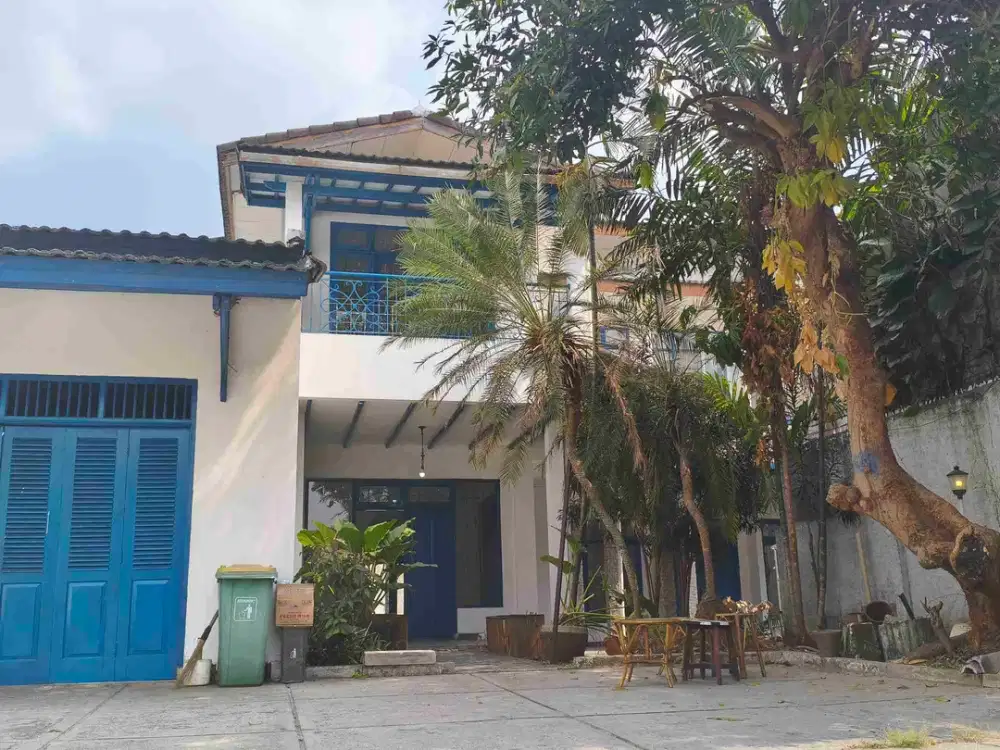 Villa Andara dengan Swimming Pool