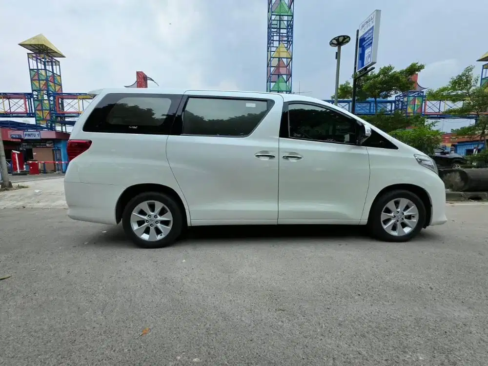 Toyota Alphard ATPM km 71 ribu super