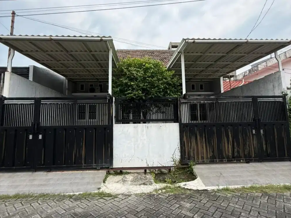Disewakan Rumah Kamar 3, Carport 2 di Darmo Permai Utara  Surabaya Barat