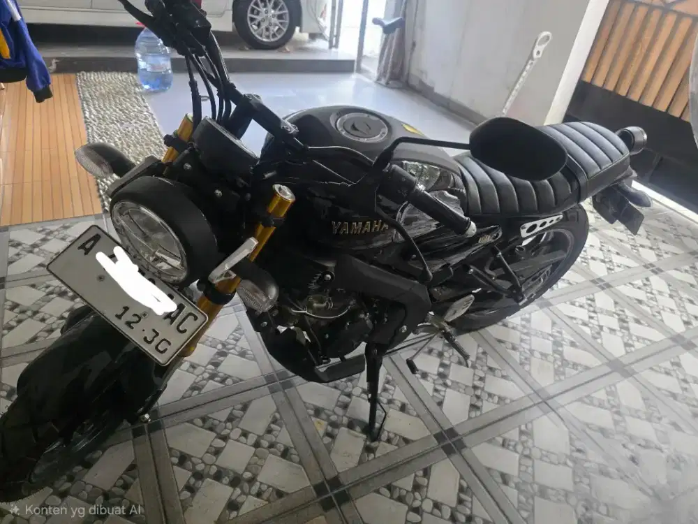 XSR 155 LIKE NEW