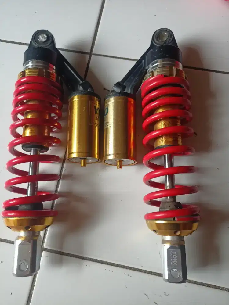 Shockbreaker yoko tabung belakang