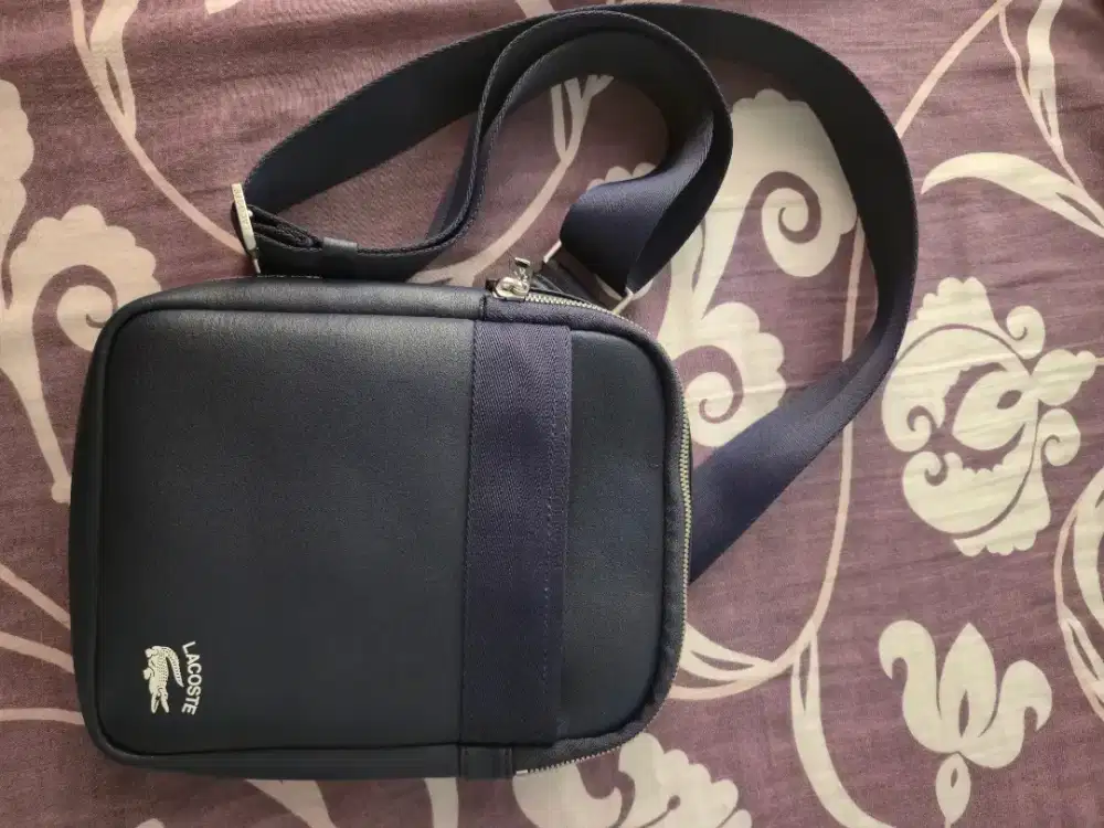 Tas Selempang, Slingbag Lacoste Original