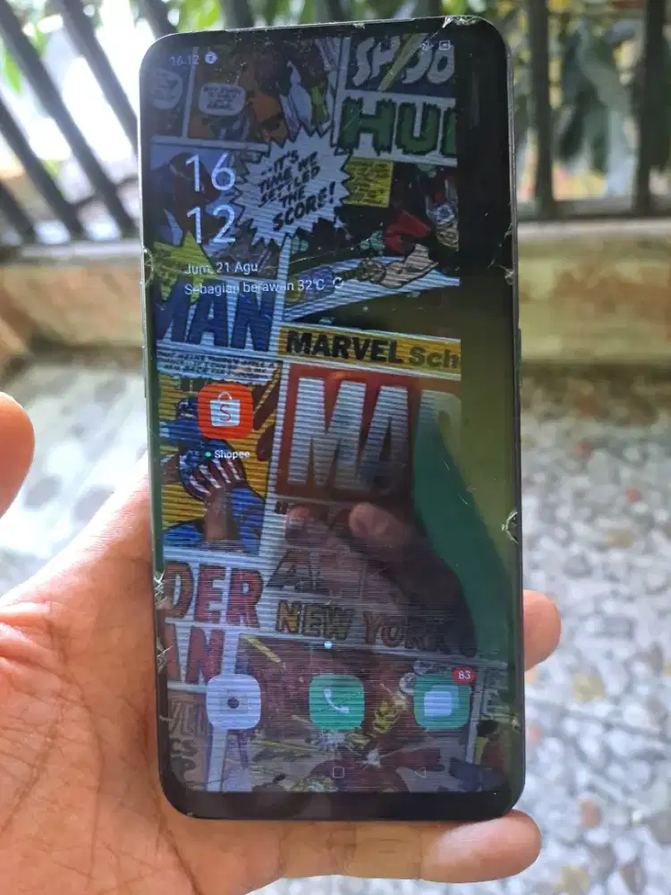 Oppo K3. Ram 6/64. Minus lcd. Nego.