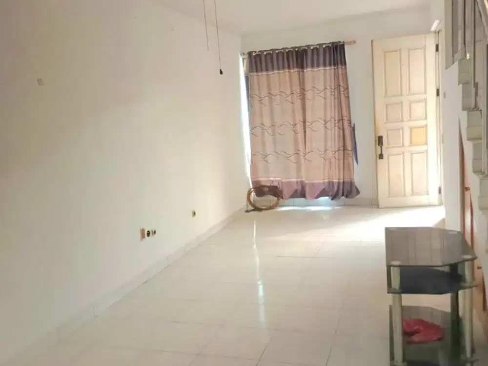 Rumah Strategis di Taman Modern Cakung – SHM & Bebas Banjir Harga 2,2 M Nego