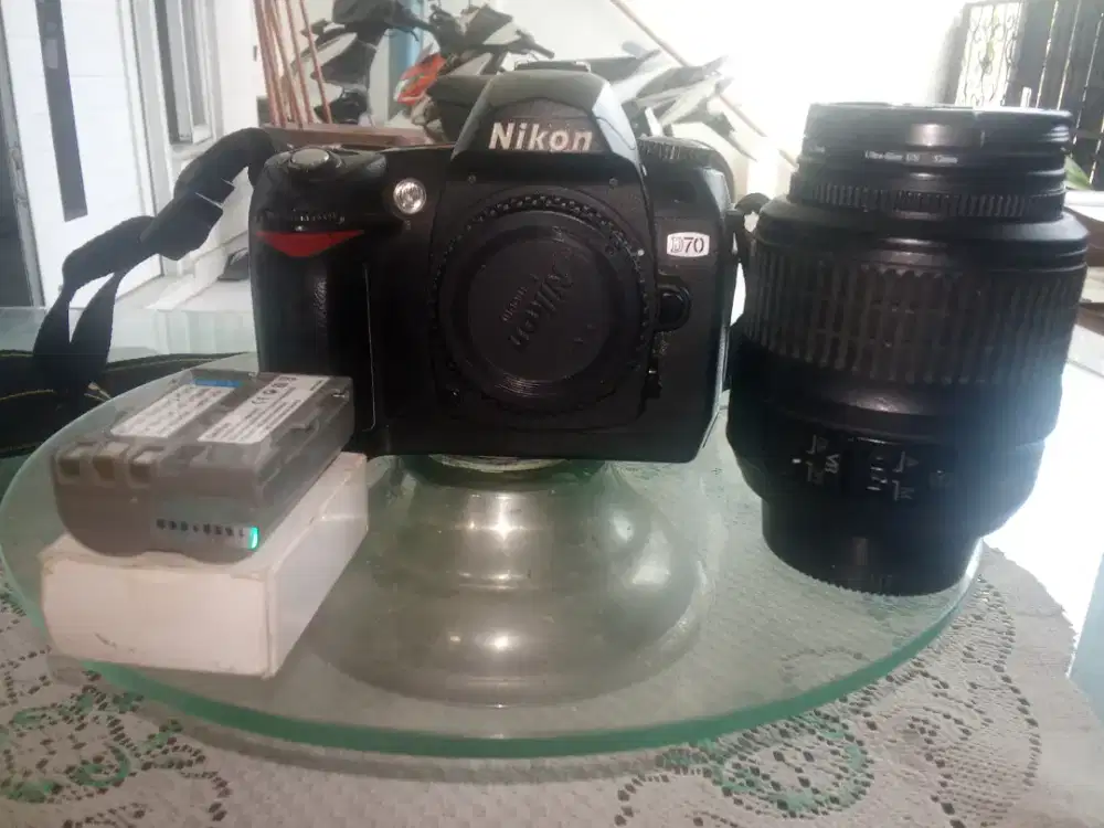Kamera Nikon D70 normal