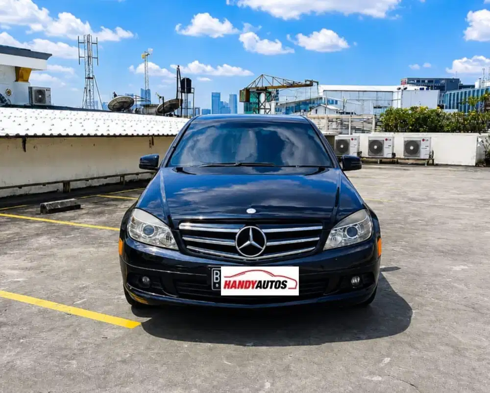 Mercedes Benz C200 CGI 2010 Automatic Hitam Metalik