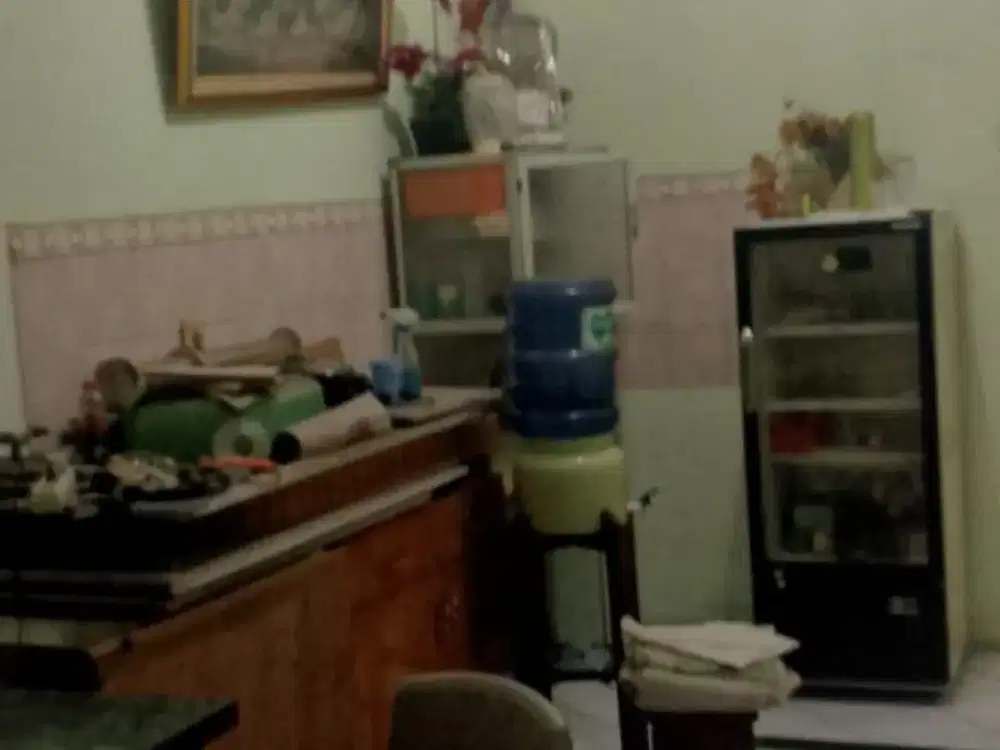 DIJUAL RUMAH 2 LANTAI – HARAPAN INDAH BEKASI 2 lantai, cocok untuk hunian keluarga besar, tempat tinggal sekaligus usaha, maupun investasi.