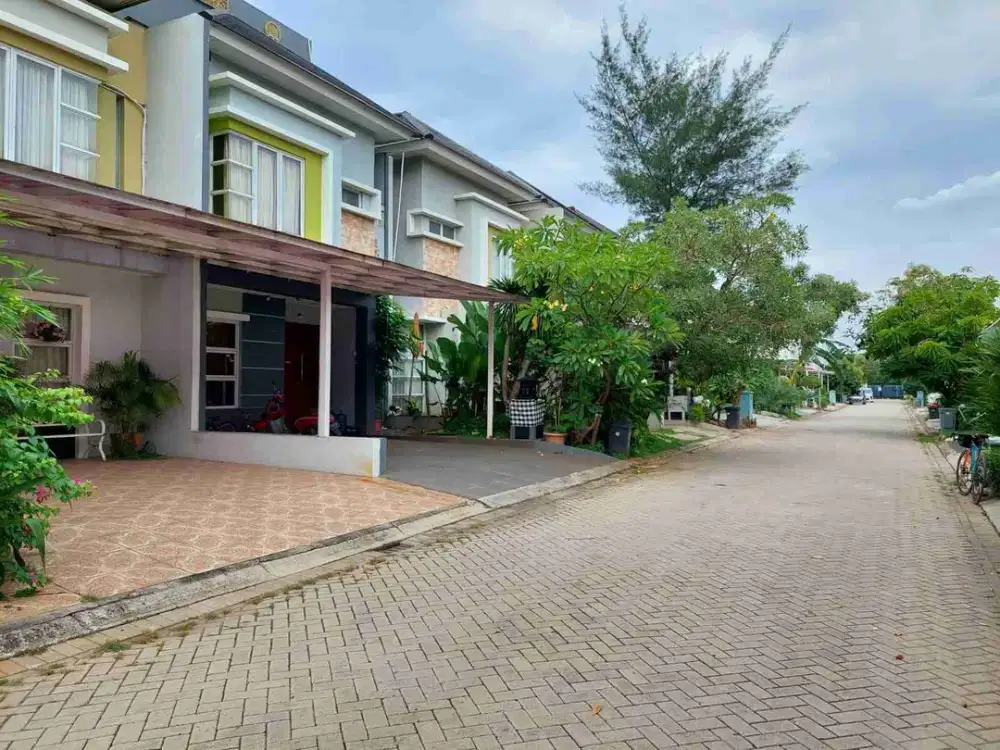 DIJUAL RUMAH DI METLAND MENTENG JAKARTA TIMUR ADA ROOFTOP DAN TERAS ATAS