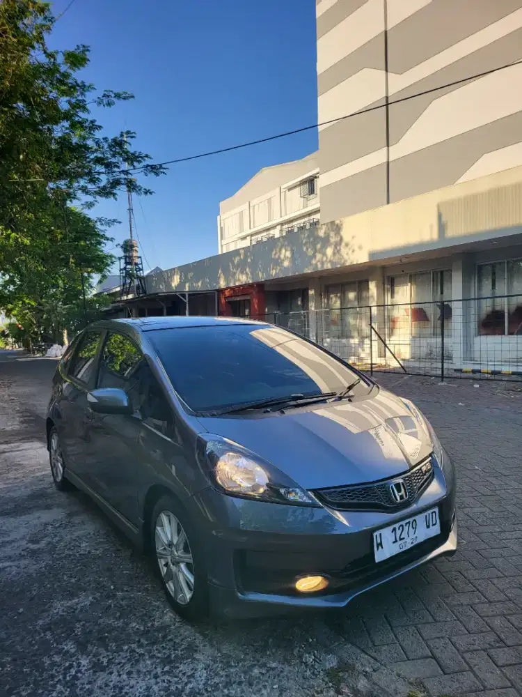 [Gress Mobil Kutisari]Jazz RS GE8 1.5 AT 2014 Facelift
