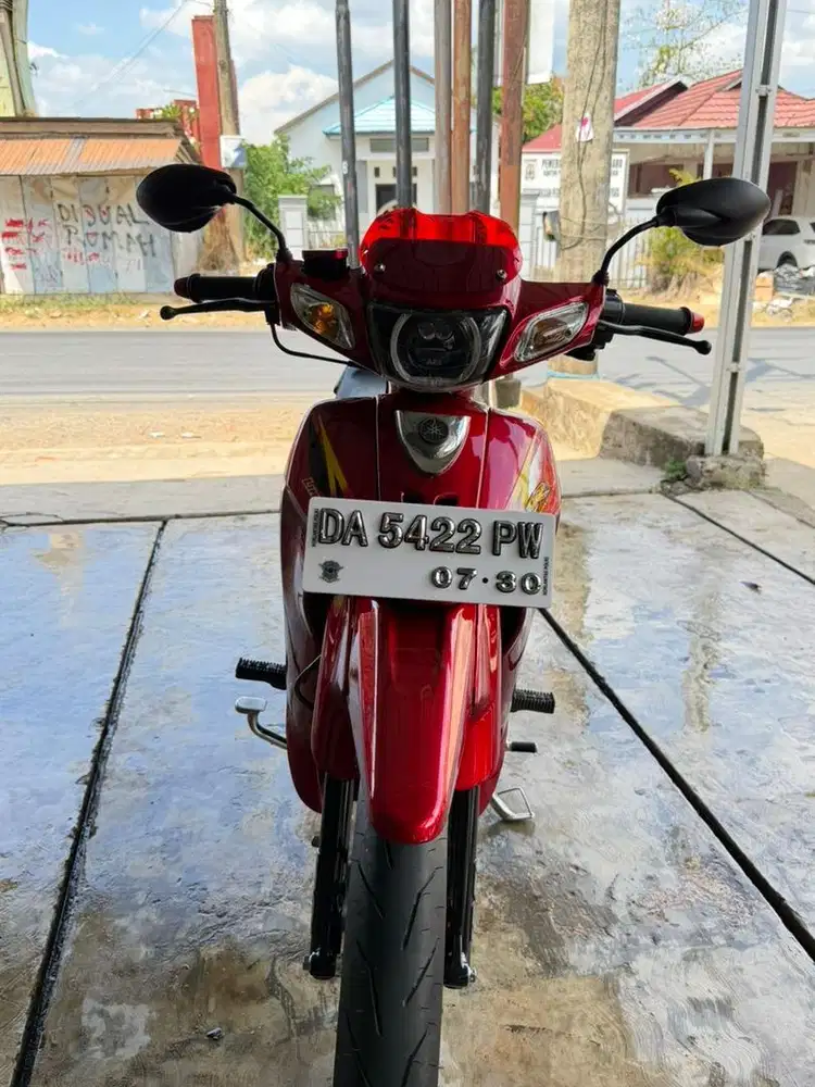 Fizr merah silver