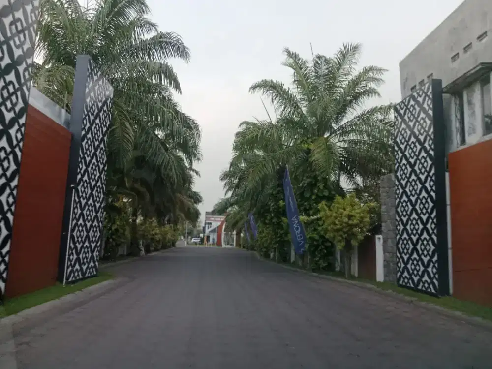 Dijual rumah full renov dekat SURABAYA