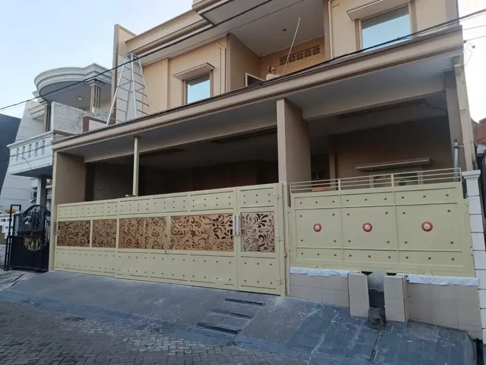 Rumah Klampis Semolo Timur Semi Furnished