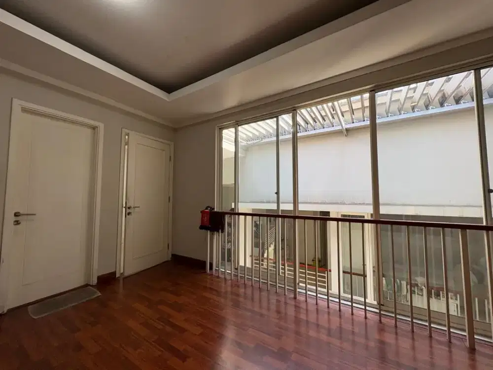 Dijual Rumah Bagus di Kebayoran Residence - Sektor 7 Bintaro