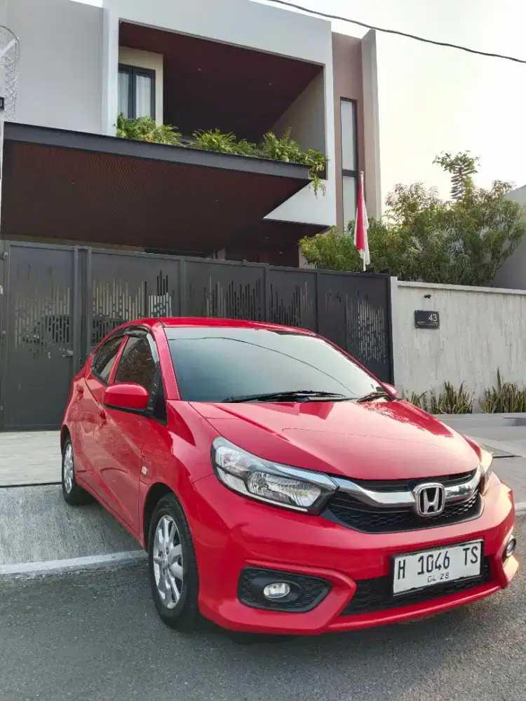 Brio E 2023 cvt metik sperti baru gress