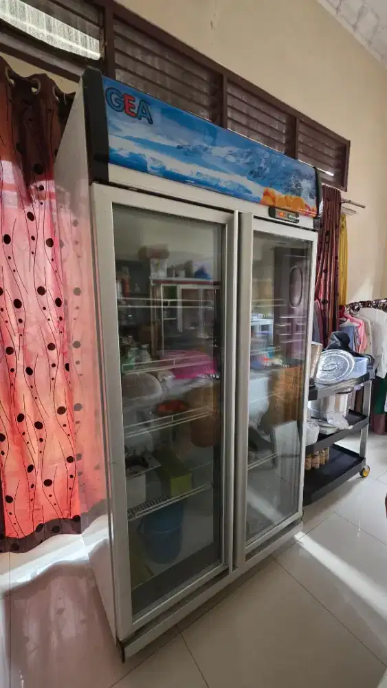 Kulkas 2 pintu merk Gea