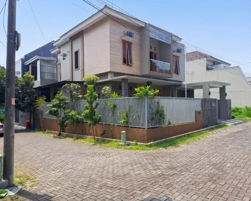 Rumah mewah minimalis 2 lantai lingkungan exclusive ungaran timur